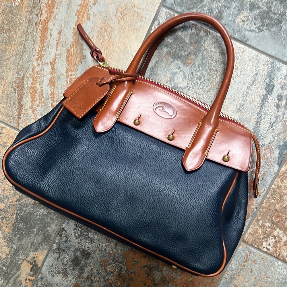 Dooney & Bourke Elegant Navy and Brown Leather Handbag